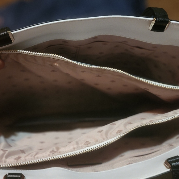 Kate spade purse - Picture 5 of 9